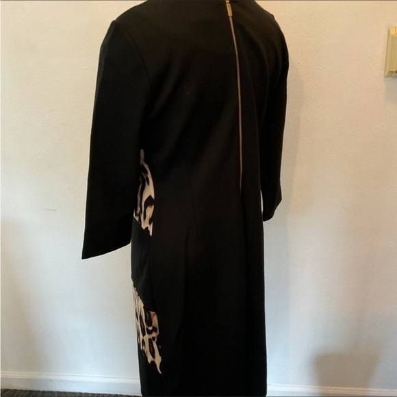 CHICO’S Spliced Animal Jordan Dress Sz 0.5 (6) - Picture 2 of 5
